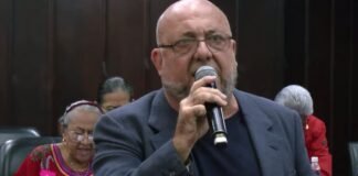 Régimen ordena censurar y sancionar a diputado por rendir homenaje a mujeres de Irán