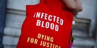 Reino Unido reconoció el encubrimiento de hasta 30.000 casos de sangre contaminada con VIH y hepatitis