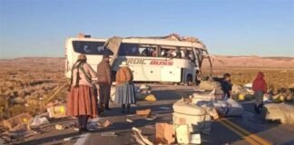 Accidente de tránsito deja 16 muertos y 14 heridos en Bolivia