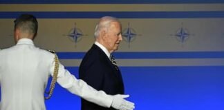 Biden protagoniza un nuevo momento confuso en la cumbre de la OTAN