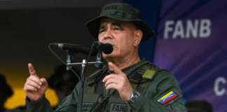 Padrino López: «Estamos en presencia de un golpe de Estado en marcha»