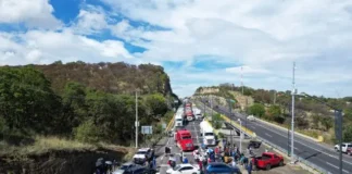 Diputado de Morena propone cárcel a manifestantes que cierren calles
