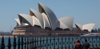 Australia limita la entrada de estudiantes extranjeros