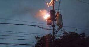 Explotaron transformadores al restablecer servicio en noreste de Barquisimeto