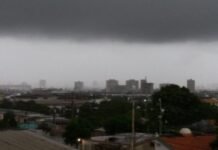 Un fallecido y varios sectores inundados dejan lluvias en Maracaibo