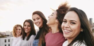 4 cifras que muestran poder de mujeres latinas en la economía de EE.UU.