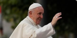 «Ambos estan en contra de la vida» El Papa Francisco sobre Kamala Harris y Donald Trump