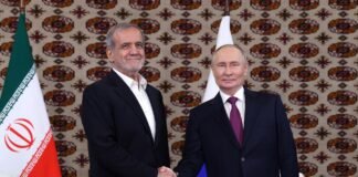 Putin y Presidente Iraní Pezeshkian se reúnen