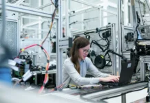 De la NASA a Amazon: 5 ingenieras latinoamericanas que triunfan en el mundo