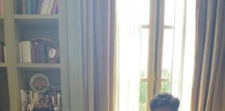 Indignación en redes sociales por publicación del gobernador de Buenos Aires con libros pro-ped0filia