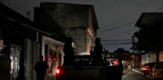 Siguen Apagones en Ecuador y ahora los aumentan a 8 horas diarias