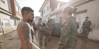 Envían 500 militares a las poblaciones más afectadas de Valencia