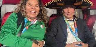 Está World Aquatics en la mira del FBI