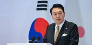 Prohíben al presidente surcoreano abandonar el país mientras se le investiga