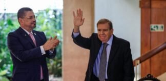 Edmundo González descarta solicitar intervención: “vamos a seguir predicando una transición en paz”