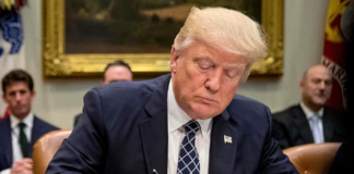 Trump cierra la página web y las redes sociales de la Casa Blanca en español