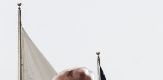 Revelan otro polémico contrato de Usaid para promover la inclusión trans en Colombia