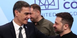 Sánchez traslada a Zelenski su apoyo tras el consenso entre Putin y Trump para una «solución negociada»