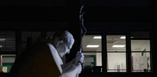 El Papa ya no necesita ventilación mecánica por las noches y la infección está controlada