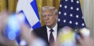 Trump firmó orden ejecutiva que exige pruebas de ciudadanía para votar