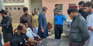 Pakistán acelera la expulsión: Más de 84.000 afganos devueltos en la nueva fase de deportaciones