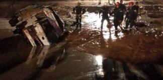 Evacuados cerca de 1.800 turistas por las fuertes lluvias en Jordania