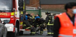 Fuerte olor a gas provocó evacuación masiva cerca del Palacio de la Moneda en Chile