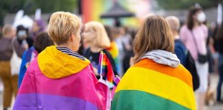 Más de 990.000 firmas para pedir prohibir las prácticas de conversión para LGTBQ+ en UE