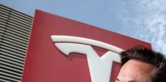 Las acciones de Tesla se desploman más del 11 % tras las críticas de Donald Trump a Elon Musk
