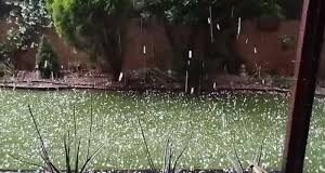 Granizo del tamaño de una pelota de golf azota parte central de España