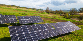 Las renovables bajo la lupa: sólo el 20 % de la energía solar se aprovecha, el resto calienta las ciudades