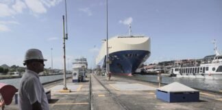 El Canal de Panamá planea invertir en la próxima década más de 8.500 millones de dólares
