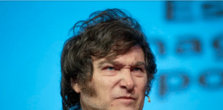 Atacan la caravana de Javier Milei en Buenos Aires