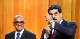 Jorge Rodríguez amenaza a extranjeros que entren a Venezuela: “Aquí se quedan”