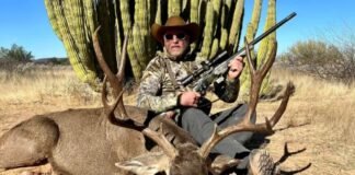 Un búfalo de mil 300 kilos embistió y mató a un millonario en un safari de caza en Sudáfrica