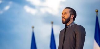 Bukele destaca valores y disciplina en la educación durante el Día de la Independencia