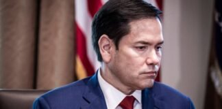 ¡Perderán sus visas! EEUU pone bajo la lupa a extranjeros que celebren el asesinato de Charlie Kirk