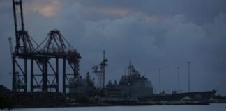 El crucero lanzamisiles USS Lake Erie arribó a Puerto Rico durante su misión en el Caribe