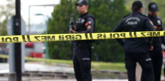 Arrestan decenas de turcos y azerbaiyanos tras apuñalar a hombre cristiano que defendía a su novia