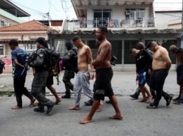 Mas de 60 muertos en las favelas de Río de Janeiro tras megaoperativo policial contra red de narcotrafico