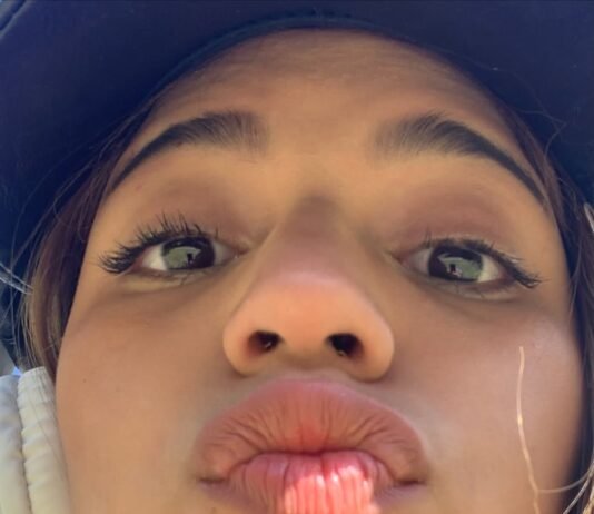 Joven migrante venezolana se quita la vida y deja un llamado urgente sobre la salud mental y el valor de la familia