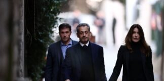 Sarkozy entra en prisión por financiar su campaña de 2007 con dinero de Gadafi