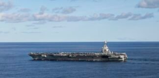 El USS Gerald R. Ford ingresa al mar Caribe para iniciar operaciones contra el narcoterrorismo, confirma el Comando Sur