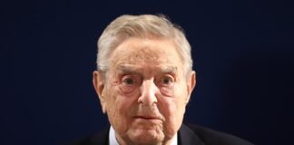 George Soros dona 250.000 dólares a organización británica que busca censurar a medios e influencers conservadores