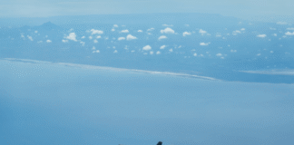 EEUU revela foto de bombardero B-52 volando cerca de la Península de Paraguaná