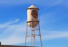 Warner Bros se despidió con un posteo: «Después de 100 años, ¡Eso es todo amigos!»
