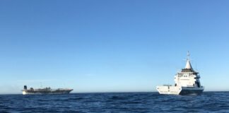 Saqueo y depredación pesquera China con 380 barcos es expuesta por la Armada Argentina