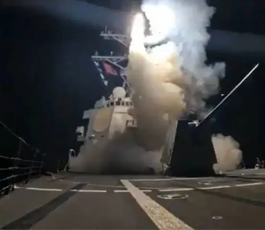 Trump ordenó ataques aéreos contra ISIS en Nigeria y lanzó mensaje navideño contra el terrorismo