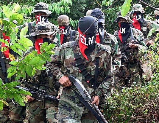 Lo que hace una visita a Washington: Petro culmina La Paz con grupos irregulares y bombardea al ELN