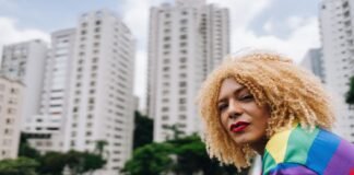 Portugal endurece su política de género: el Parlamento veta terapias en menores y rompe con la ley de 2018